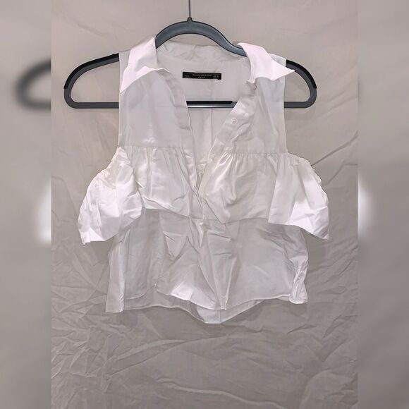 Zara Tops - Zara top size xs white
